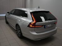 Begagnad Volvo V90 253 HK (186 kW) 2022 Silver Kombi