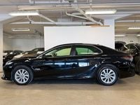 Begagnad Toyota Camry Hybrid Executive 218 HK (160 kW) 2022 Svart Sedan