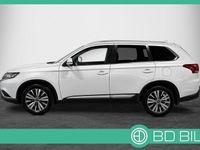 begagnad Mitsubishi Outlander 2.0 4WD CVT M-VÄRM B-KAMERA LED RAMP 2019, SUV