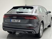Begagnad Audi Q8 S-Line 286 HK (210 kW) 2021 Grå SUV