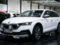 Begagnad Skoda Octavia Scout 200 HK (147 kW) 2021 Vit Kombi
