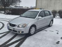 Begagnad Kia Cerato 105 HK (77 kW) 2004