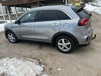 begagnad Kia Niro plug in hybryd 1.6 Euro 6