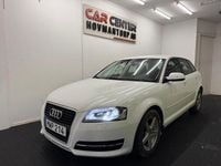 Begagnad Audi A3 Attraction 105 HK (77 kW) 2013 Vit