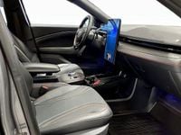 Begagnad Ford Mustang Mach-E 272 kW (371 HK) 2021 Grå SUV