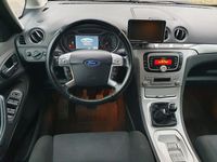 Begagnad Ford Galaxy 175 HK (128 kW) 2010 Minibuss