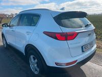 begagnad Kia Sportage 1.7 CRDi 115 hk facelift 2016 navigation kamera