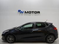 Begagnad Kia Ceed 136 HK (100 kW) 2016 Svart Halvkombi
