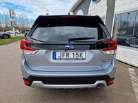 begagnad Subaru Forester e-Boxer 2,0 150hk Automat 4WD / Ridge Läder