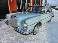 Begagnad Mercedes 250 130 HK (95 kW) 1967