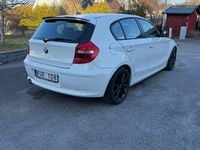 Begagnad BMW 118 143 HK (105 kW) 2010 Halvkombi