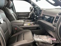 Ny RAM 1500 2025 Svart Pickup