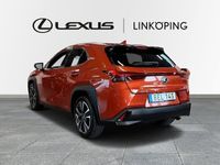 begagnad Lexus UX 250h Premium Teknikpaket Mark Levinson