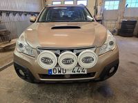 Begagnad Subaru Outback 150 HK (110 kW) 2013 Brun Kombi