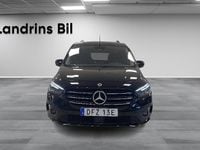 Begagnad Mercedes T180 116 HK (85 kW) 2023 Svart Minibuss
