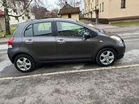 begagnad Toyota Yaris 5-dörrar 1.33 Dual VVT-i Euro 5