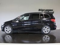 begagnad BMW 218 Gran Tourer i Sport line B-kam Pdc Keyless 7-Sits