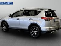 Begagnad Toyota RAV4 Hybrid Active 200 HK (147 kW) 2017 Silver SUV