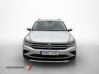 Begagnad VW Tiguan Elegance 245 HK (180 kW) 2022 Silver SUV
