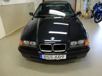 begagnad BMW 318 Cabriolet i Comfort 115hk Med Hardtop