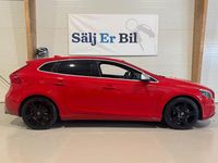 Begagnad Volvo V40 R-Design Momentum 116 HK (85 kW) 2014 Röd Kombi