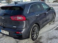 Begagnad Kia e-Niro Advance 150 kW (204 HK) 2019 Grå metallic SUV