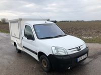 Begagnad Peugeot Partner 89 HK (65 kW) 2004 Vit Minibuss