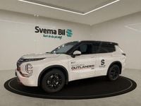Begagnad Mitsubishi Outlander Instyle 306 HK (225 kW) 2025 White diamond black roof SUV