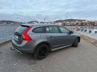 Begagnad Volvo V60 CC 150 HK (110 kW) 2016 Kombi