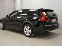 begagnad Volvo V60 CC B4 AWD Advanced Navi Pro Edt | Navigation | Dragkrok