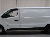 Begagnad Opel Vivaro 125 HK (91 kW) 2017 Vit Minibuss
