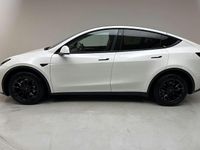 Begagnad Tesla Model Y 378 kW (514 HK) 2023 Vit SUV