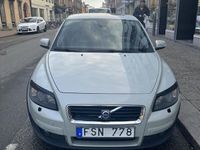 begagnad Volvo C30 2.0 D Momentum Euro 4