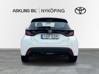 begagnad Toyota Yaris Hybrid Active Plus CVT Euro 6 116hk