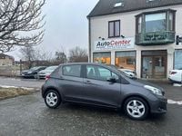 Begagnad Toyota Yaris Active 90 HK (66 kW) 2012 Grå Halvkombi