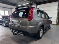 begagnad Nissan X-Trail 2.0 4WD Besiktigad Nyservad Drag Värmar 141hk
