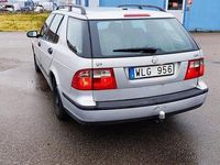 Begagnad Saab 9-5 Linear 150 HK (110 kW) 2005 Grå Kombi