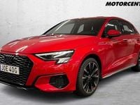 Begagnad Audi A3 Advanced Plus 207 HK (152 kW) 2022 Röd Sedan