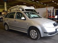 Begagnad Skoda Fabia 64 HK (47 kW) 2003 Silver Halvkombi