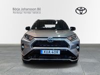 begagnad Toyota RAV4 laddhybrid Style Drag Stänkskydd V-hjul ingår!