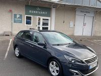 Begagnad Peugeot 308 SW 120 HK (88 kW) 2014 Grå/blå Kombi