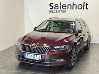 Begagnad Skoda Superb LAURIN & KLEMENT 190 HK (139 kW) 2015 Mörkröd Kombi