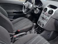 Begagnad Opel Corsa 80 HK (58 kW) 2010 Halvkombi