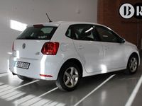 begagnad VW Polo 1.2 TSI 5-DÖRRAR FARTHÅLLARE PDC VÄLSERVAD