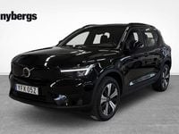 Begagnad Volvo XC40 Core 172 kW (234 HK) 2023 Svart SUV