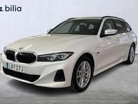 Begagnad BMW 330e Shadowline 184 HK (135 kW) 2023 Vit Kombi