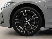 Begagnad BMW 330e M Sport 184 HK (135 kW) 2025 Grå Kombi