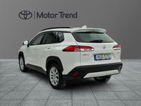 Begagnad Toyota Corolla Cross Active 141 HK (103 kW) 2024 Vit SUV