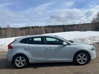 begagnad Volvo V40 T3 150 hk 2 ägare Kanonpris