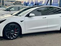 begagnad Tesla Model 3 Performance - 3,49% ränta.